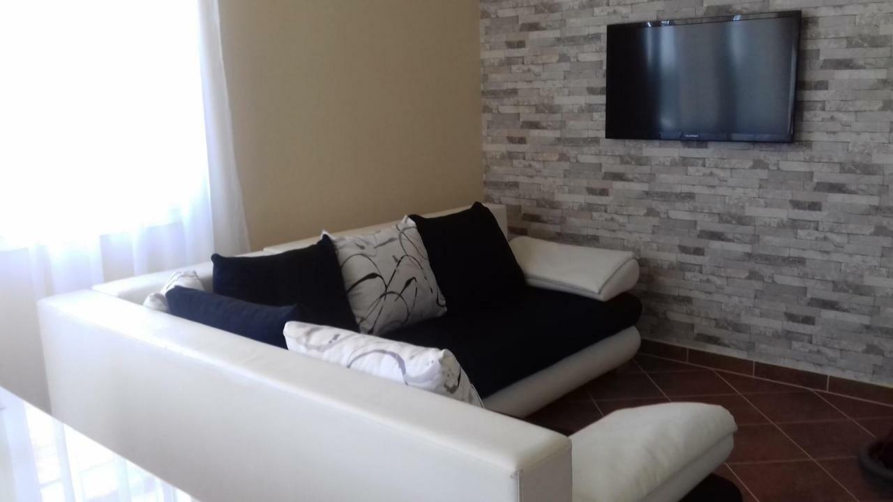 Benelise Apartman Hévíz Exteriör bild